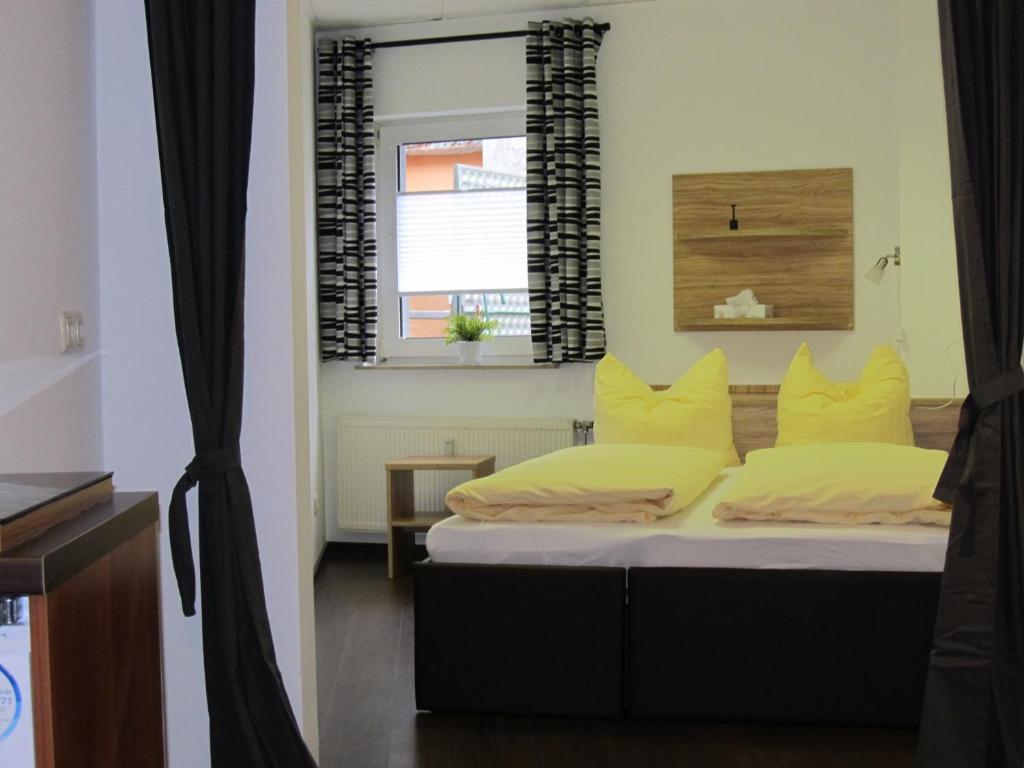 Zum Treppche Hotel Garni Gladenbach Δωμάτιο φωτογραφία